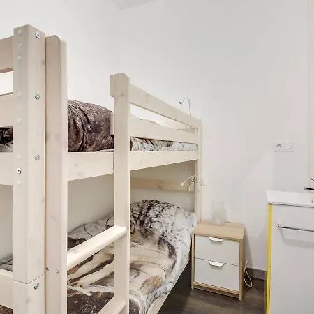 Cauterets, 4 Pièces, 6 Personnes - Fr-1-401-136