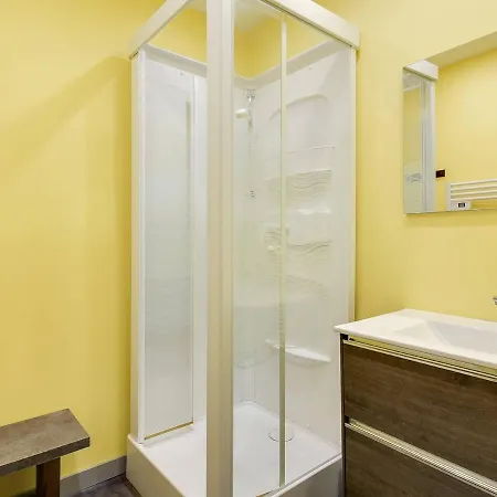 Appartamento Cauterets, 4 Pièces, 6 Personnes - Fr-1-401-136 Cauterets